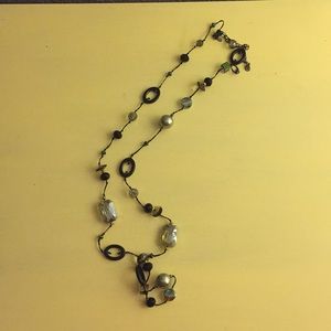 Long necklace black and green beads